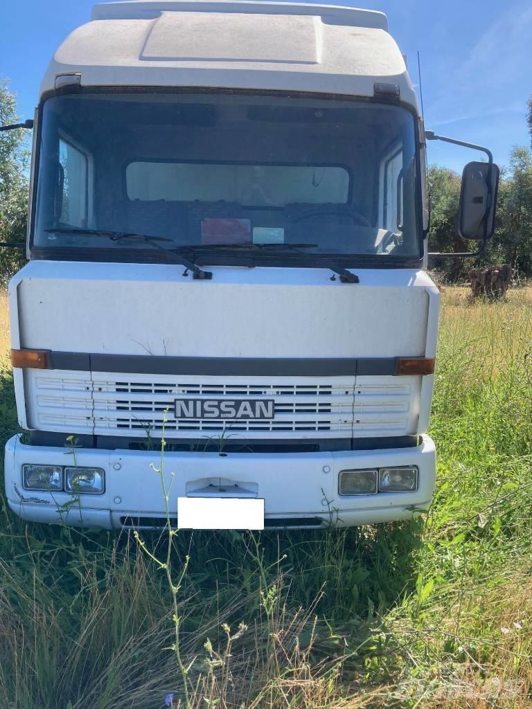 Nissan CAMPER L70 Caravans en campers