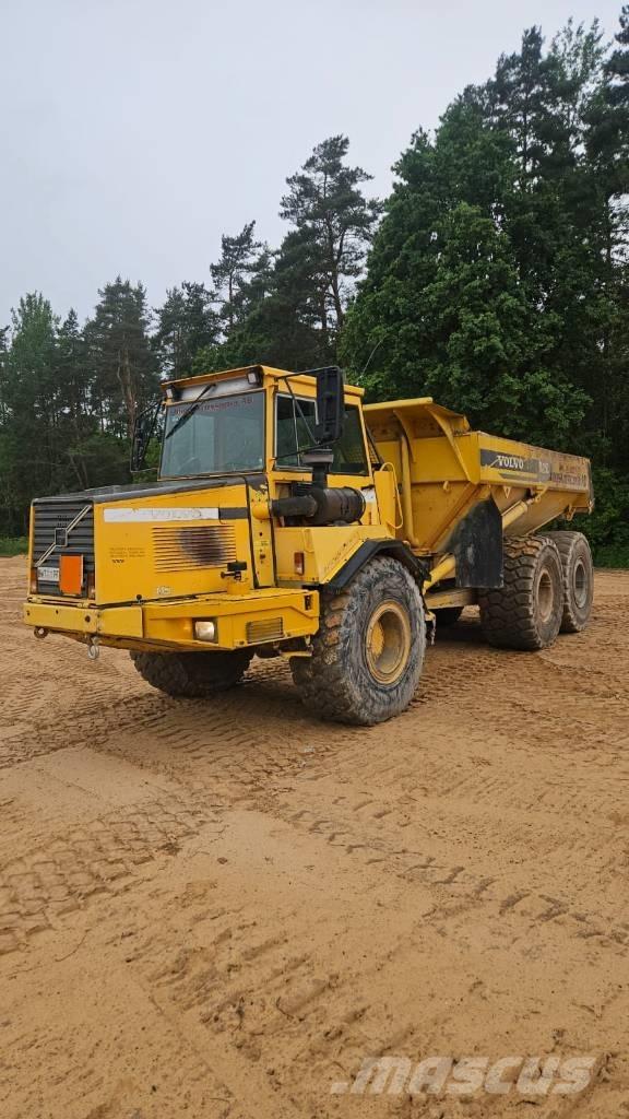 Volvo A 25 C Knik dumptrucks