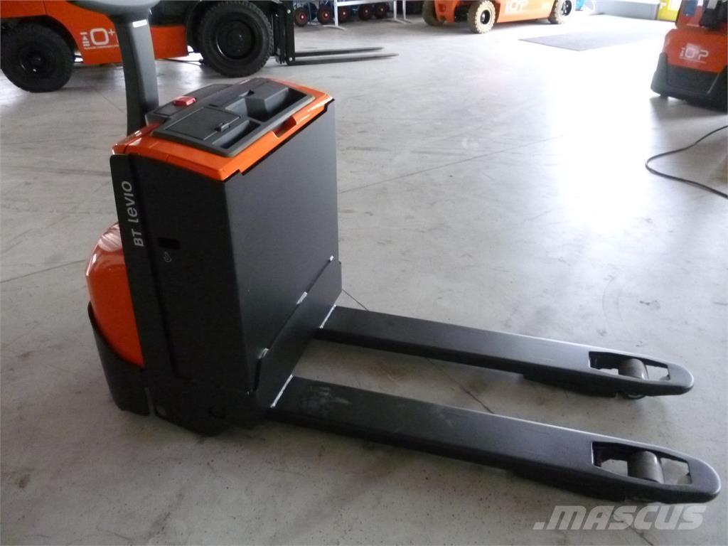 Toyota LWE 160 Stapelaar meeloop