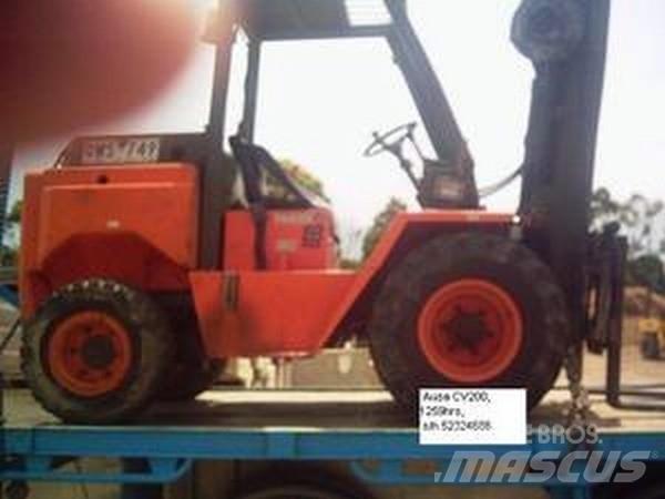 Ausa CV200 Vorkheftruck voor zwaar terrein