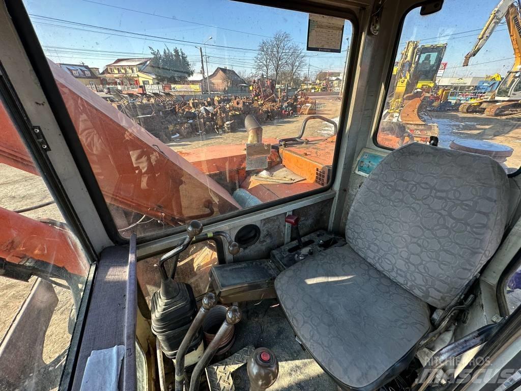 Hitachi EX 60 URG Minigraafmachines < 7t