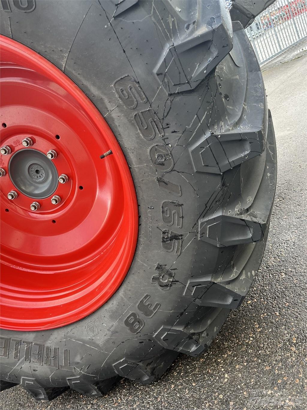 Fendt 716 Vario Tractoren