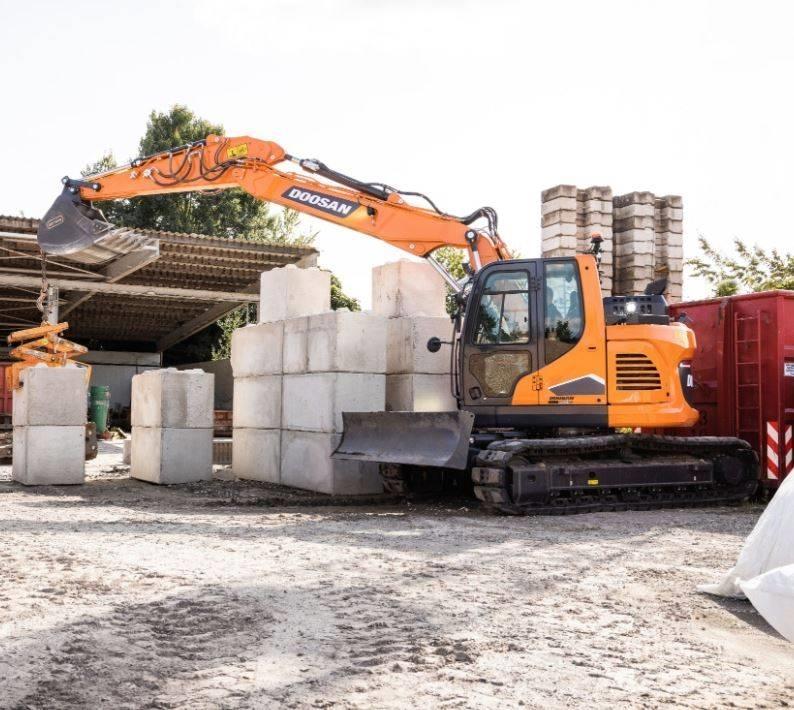 Develon DX140LCR-7 Rupsgraafmachines