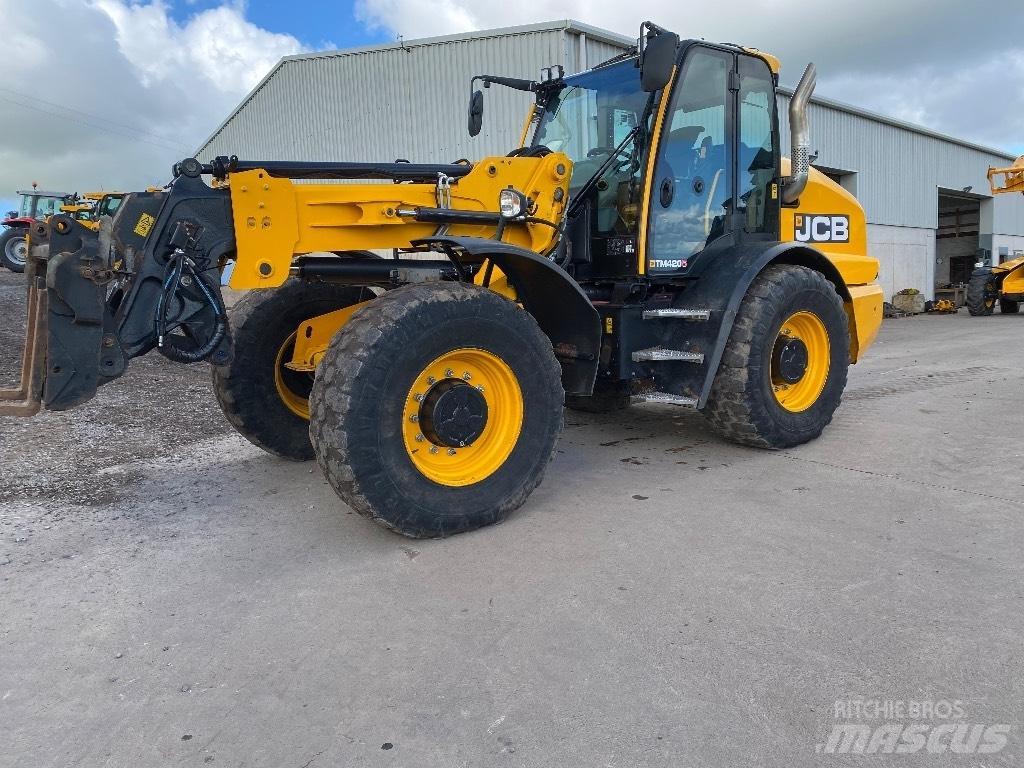 JCB Tm420s Verreikers voor landbouw