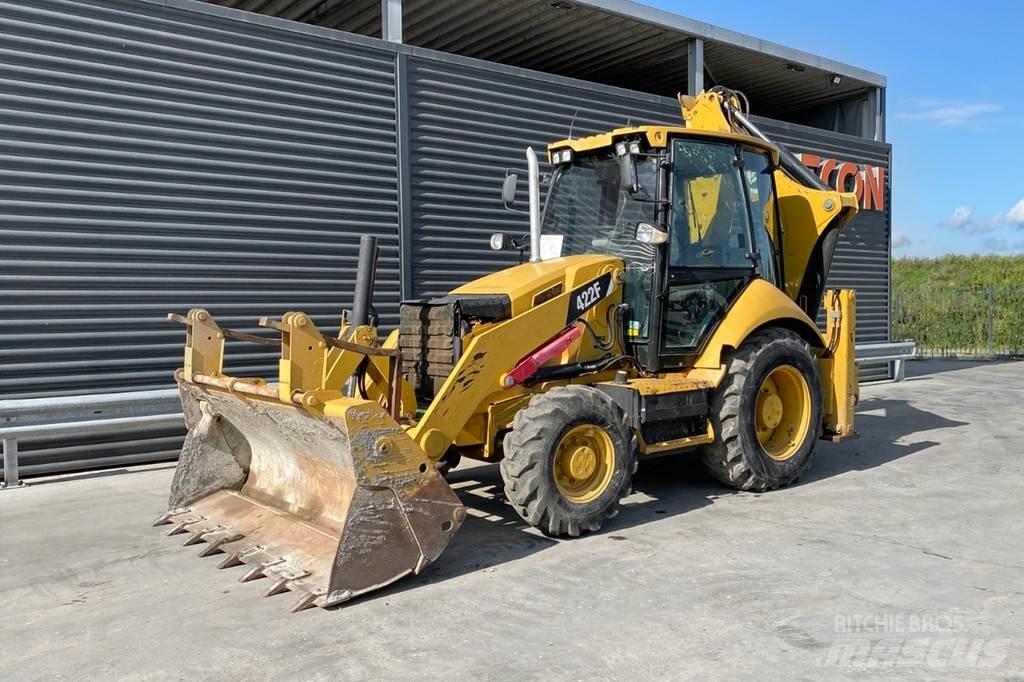 CAT 422 F TURBO Graaf-laadcombinaties