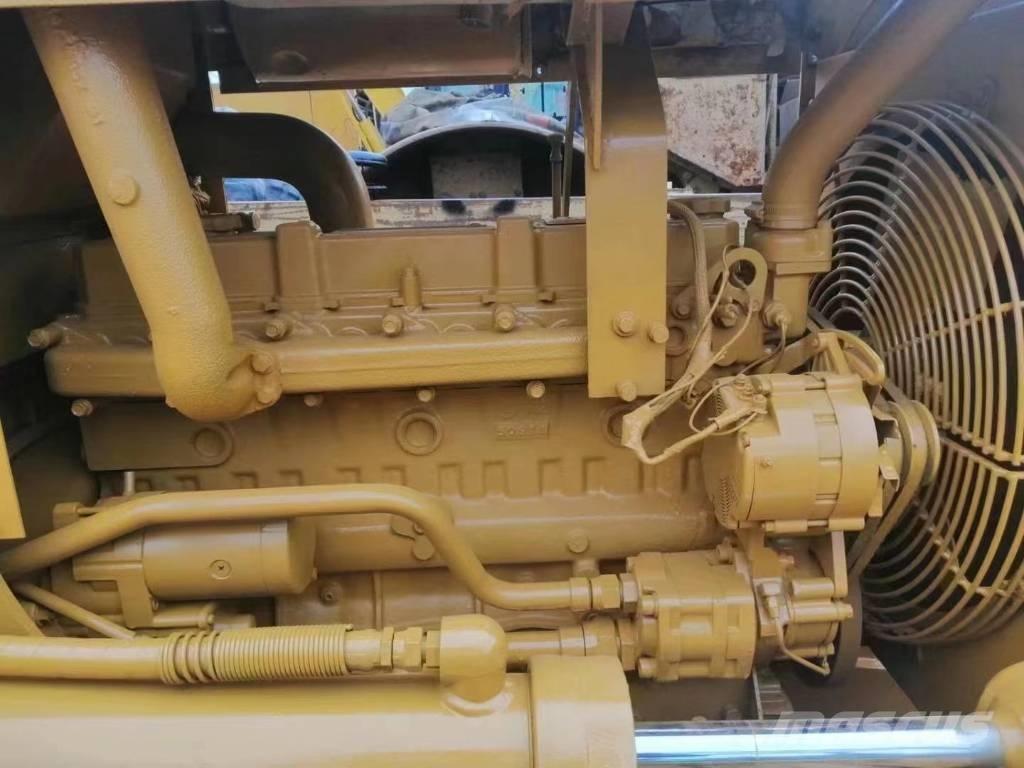 CAT D 4 C Rupsdozers