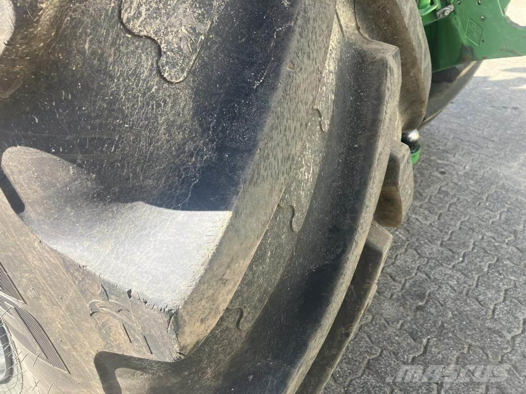 John Deere 6R250 Tractoren