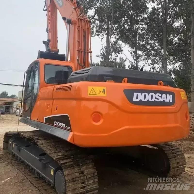 Doosan DX 300 Rupsgraafmachines