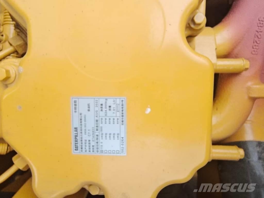 CAT 323 GC Rupsgraafmachines