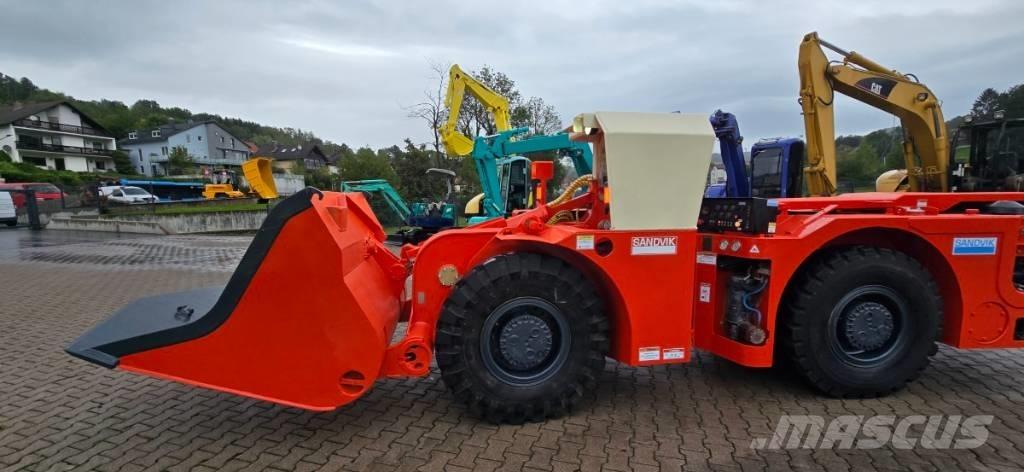 Sandvik LH203 Mijnbouw shovels