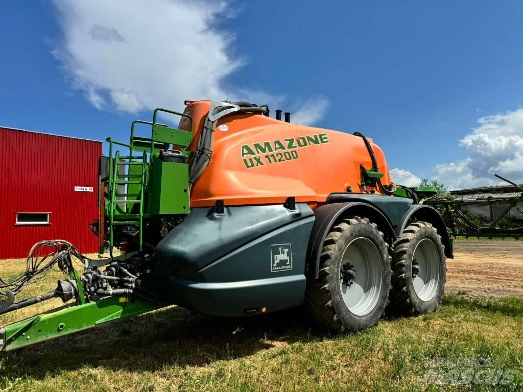 Amazone UX 11200 Getrokken spuitmachines