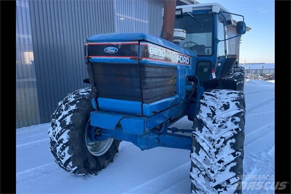 Ford 8830 Tractoren