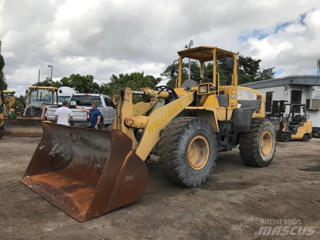 Komatsu WA320-5 Wielladers
