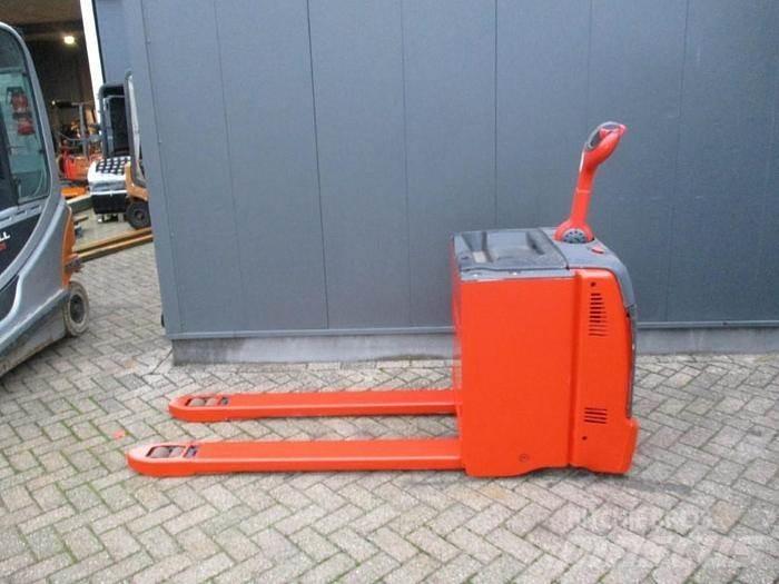 Linde T30 Electro-pallettrucks