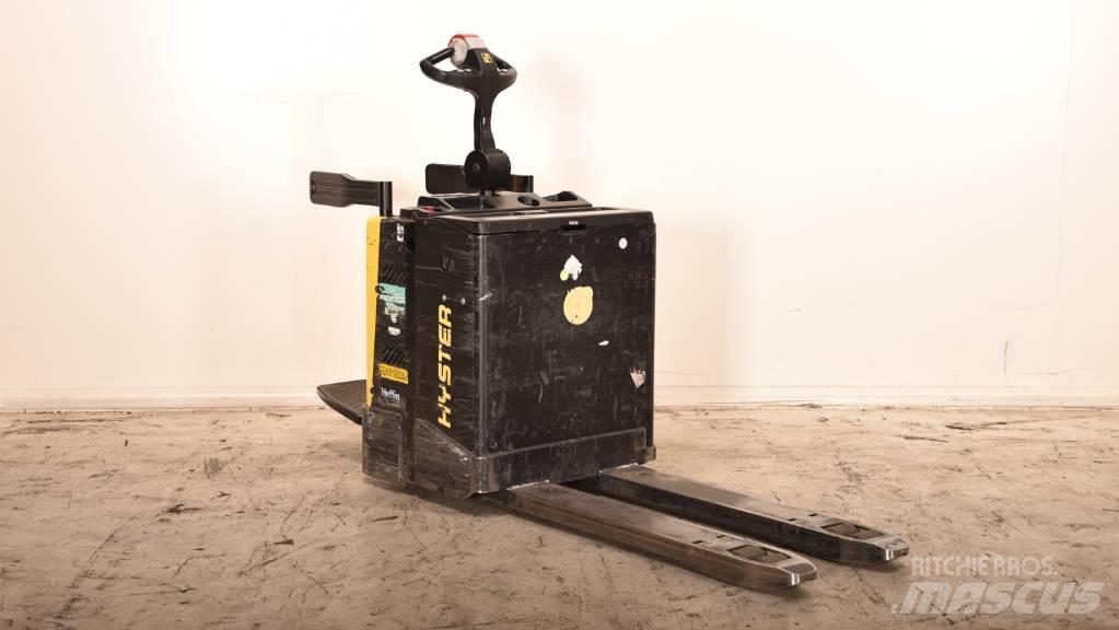 Hyster P 2.0 S Meerij pallettruck met platform