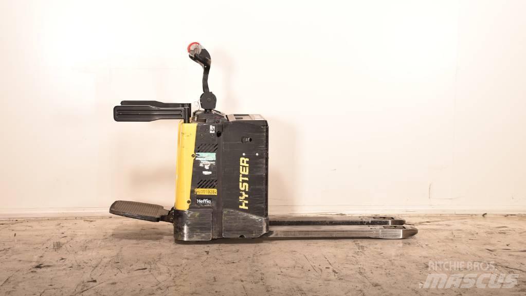 Hyster P 2.0 S Meerij pallettruck met platform