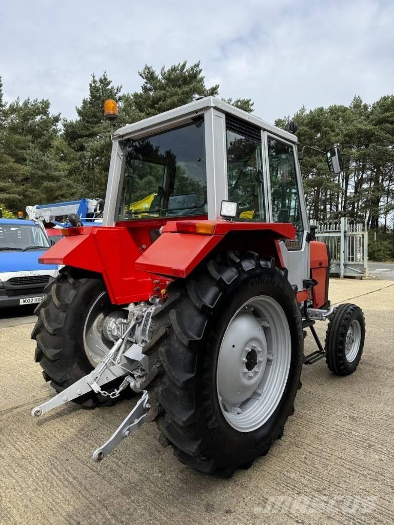 Massey Ferguson 690 Tractoren