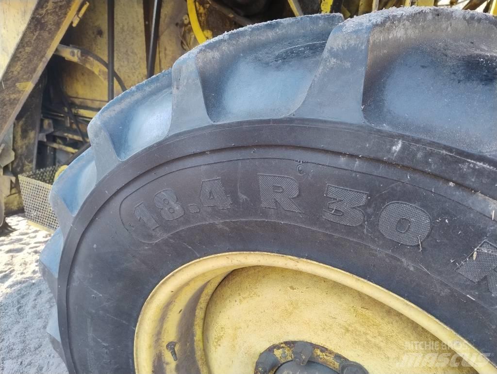 New Holland 8030 Maaidorsmachines