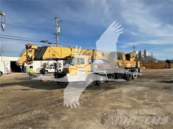 Grove TMS475 Vlakke laadvloer met kraan