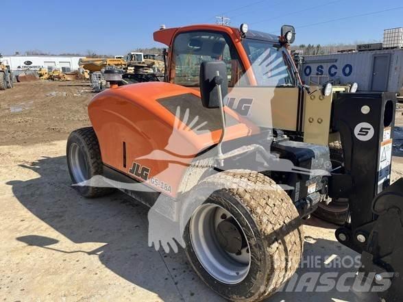 JLG G5-18A Verreikers