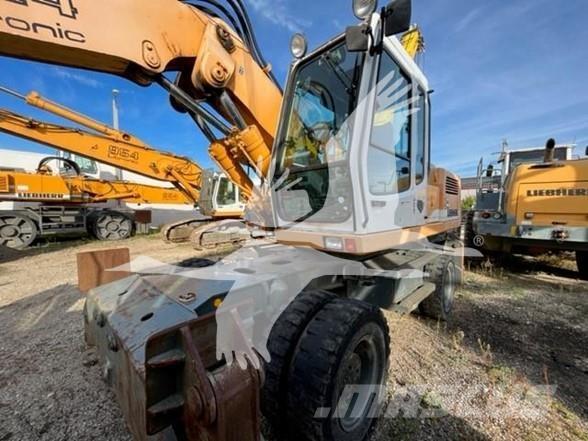 Liebherr A924 Wielgraafmachines