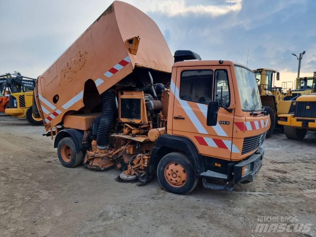 Mercedes-Benz 914 Veegmachines