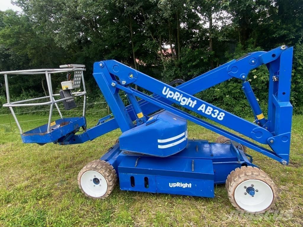 UpRight AB38N Knikarmhoogwerkers