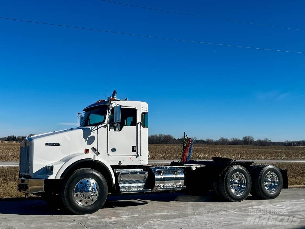 Kenworth T 800 Trekkers