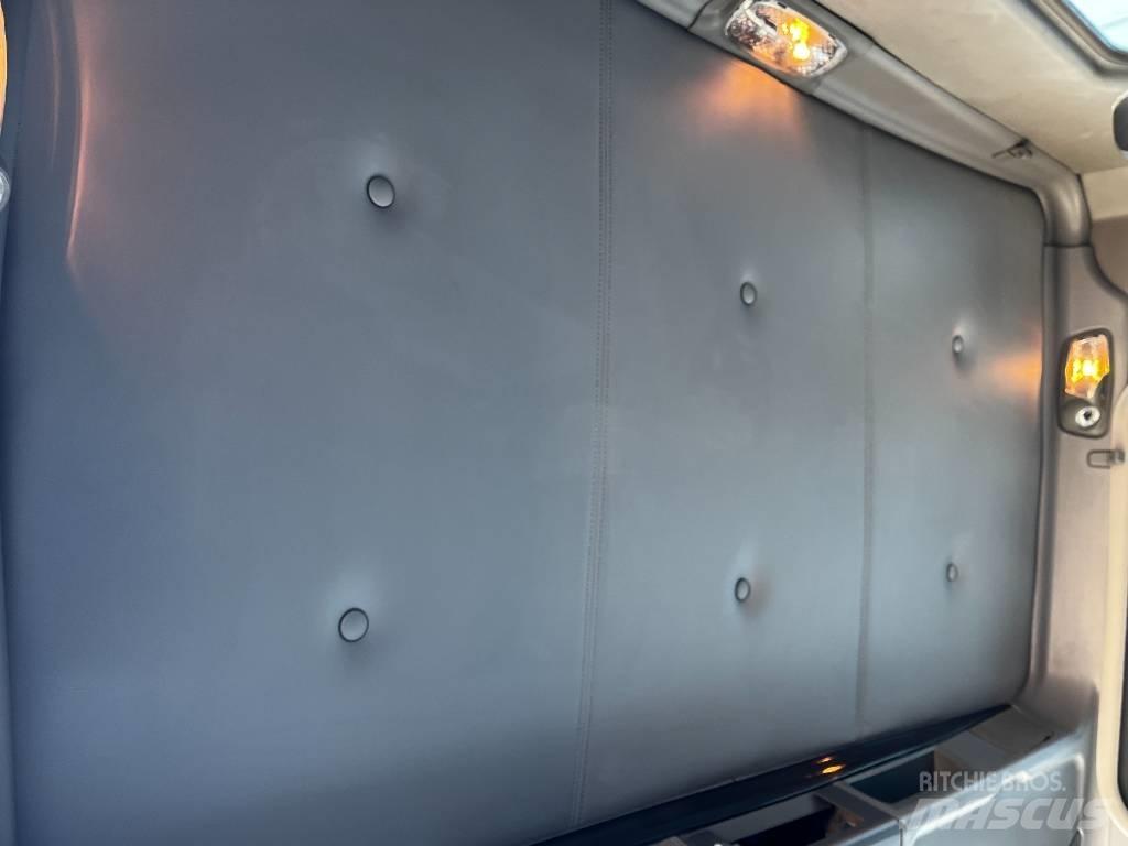Kenworth T 800 Trekkers