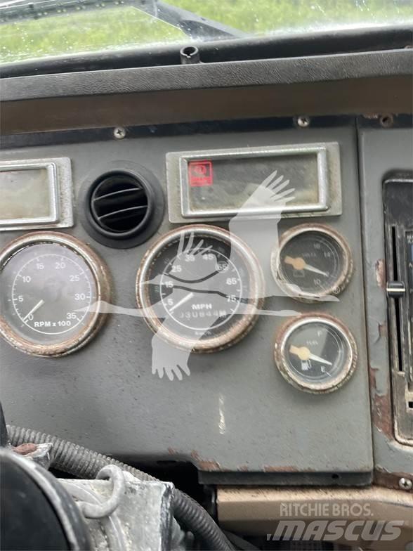 Ford 8000 Water tankwagens