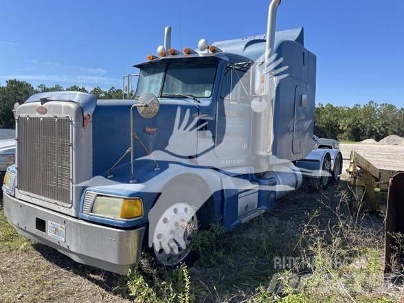 Peterbilt 377 Trekkers