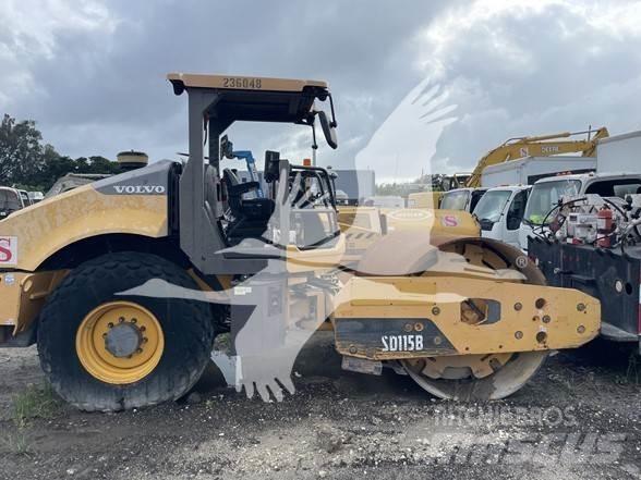 Volvo SD115B Trilrolwalsen