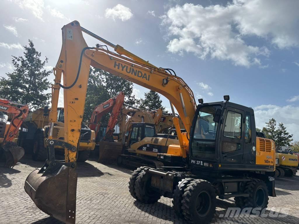 Hyundai 140W-7A Wielgraafmachines