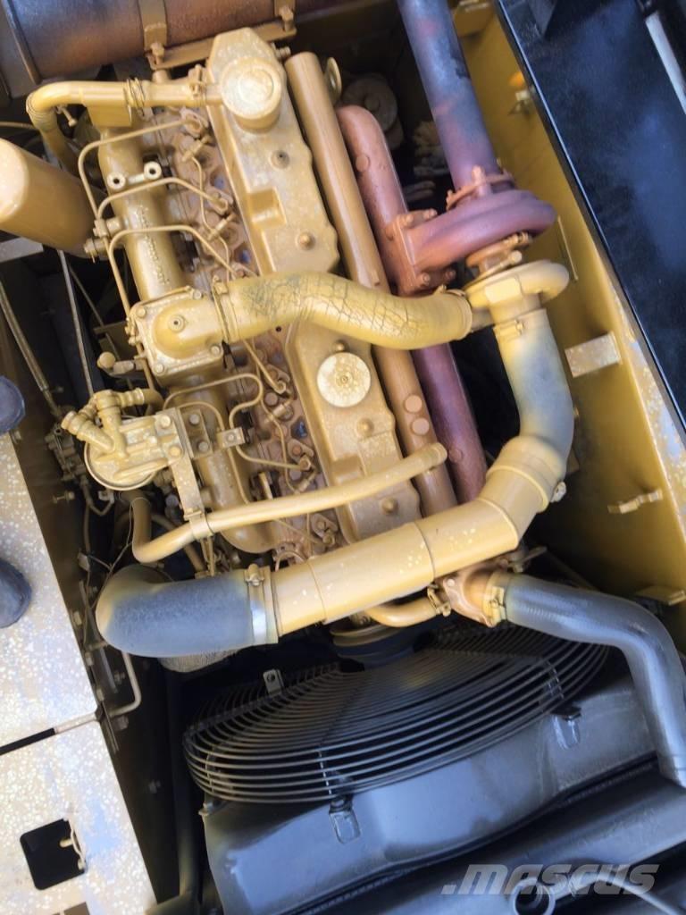 CAT 320 B Rupsgraafmachines