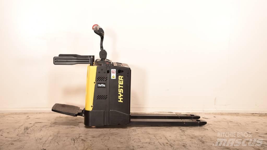 Hyster P 2.0 S Meerij pallettruck met platform