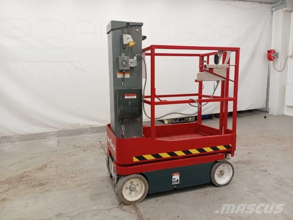 SkyJack SJ 16 Personenliften en invalideliften
