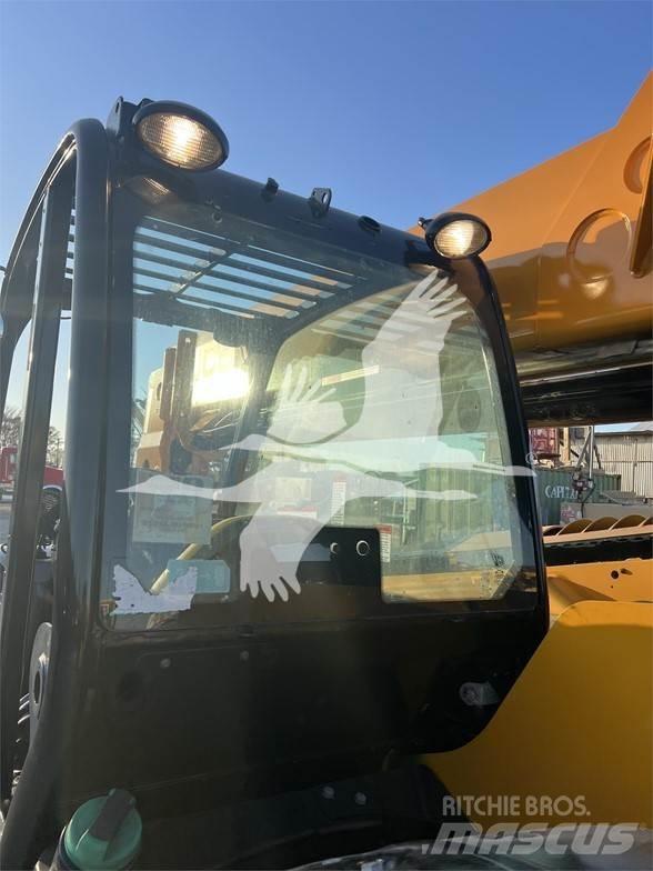 JCB 506-36 Verreikers