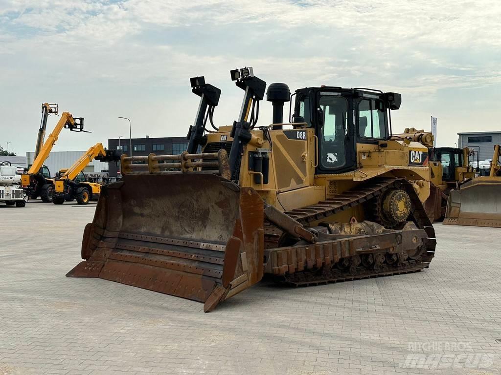 CAT D8R Rupsdozers