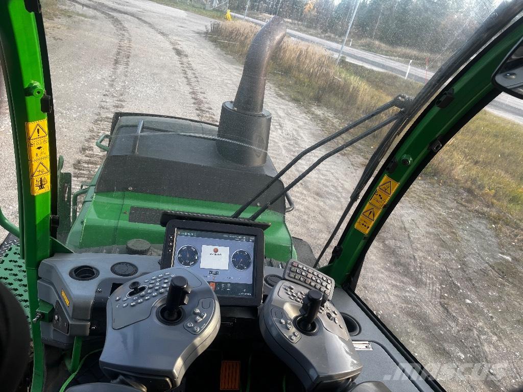 John Deere 1510G Forwarders