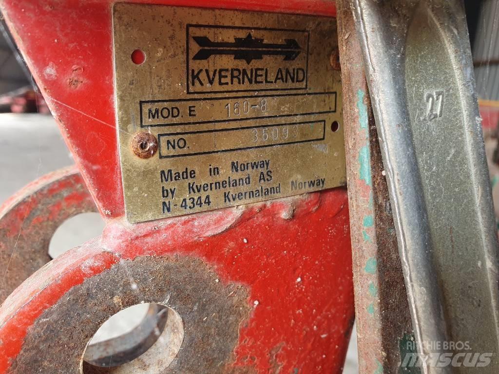 Kverneland E160 Wentelploegen