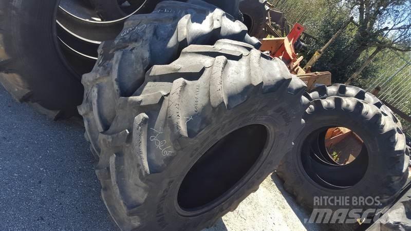  Pneus 14.9R24 Banden, wielen en velgen