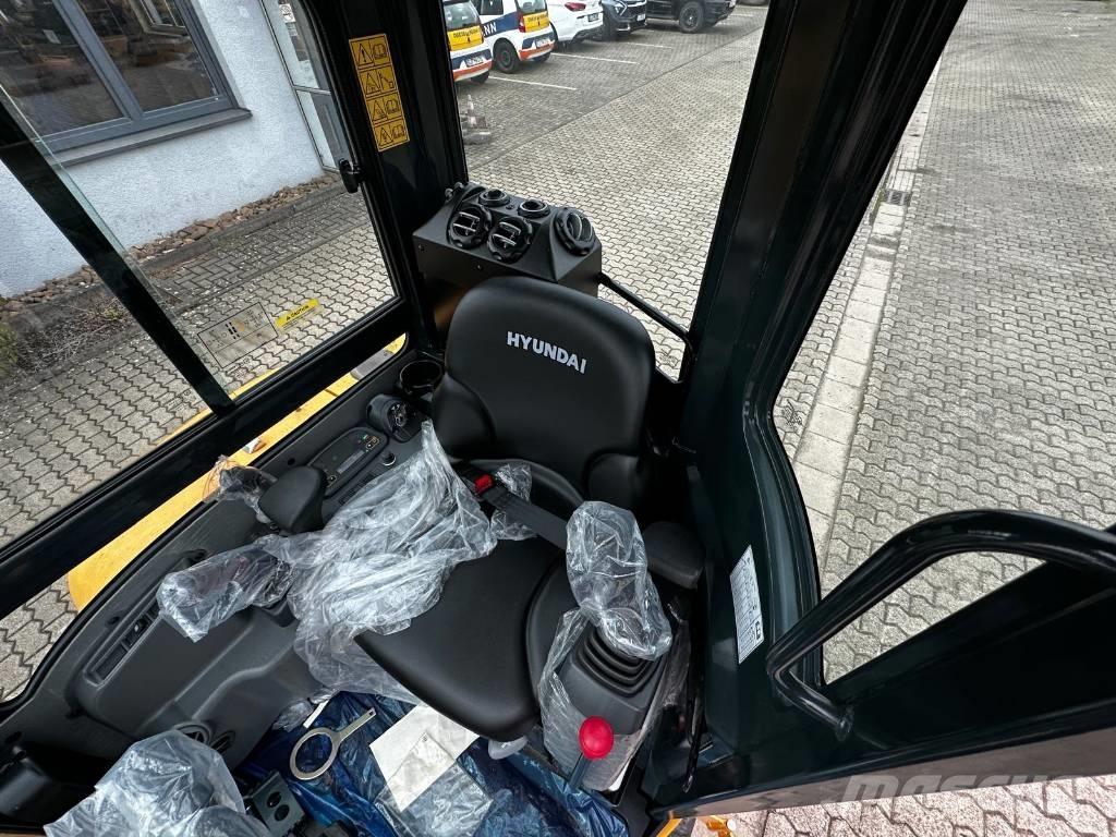 Hyundai R35Z 9A Minigraafmachines < 7t