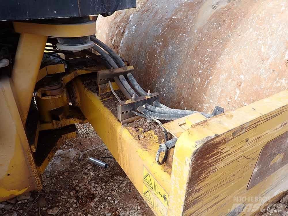CAT CS64B Trilmachines