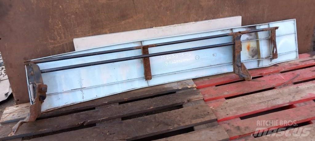 MAN TGA.     81629100144 Cabine en interieur