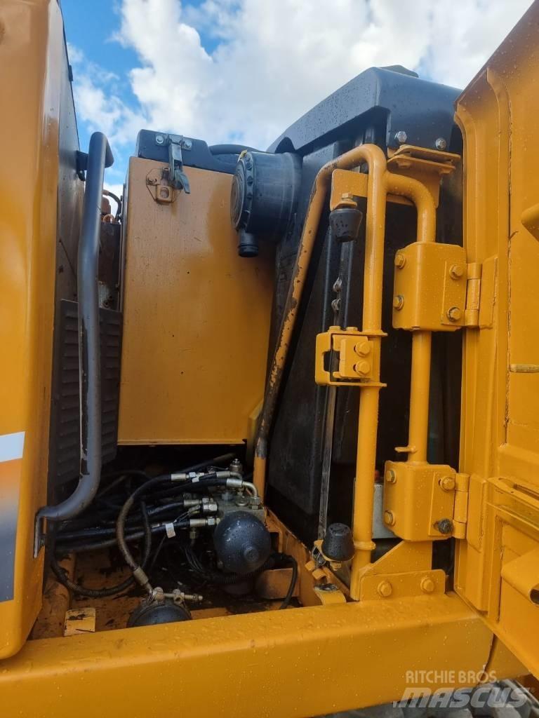 CASE WX 145 Wielgraafmachines