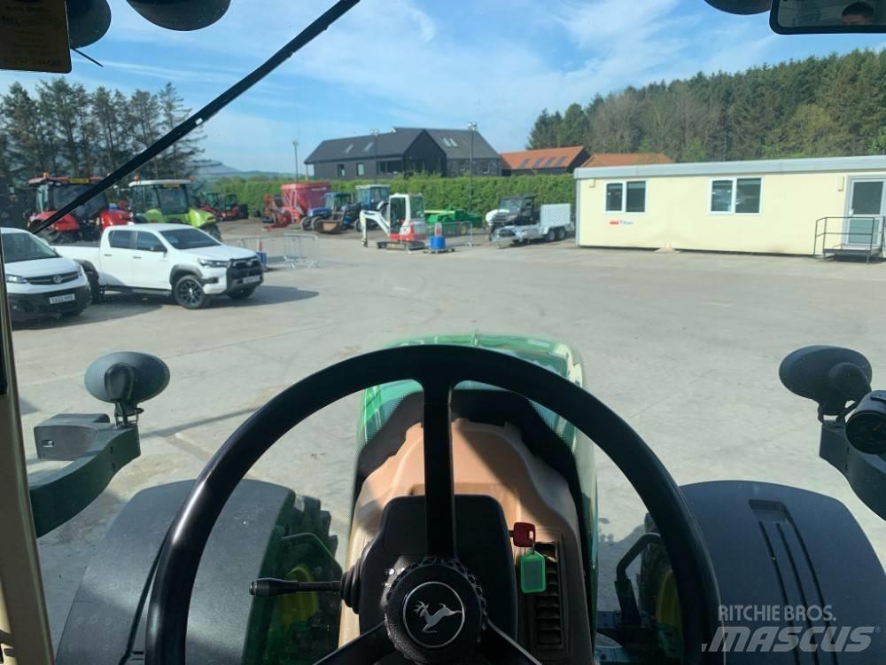 John Deere 7930 Tractoren