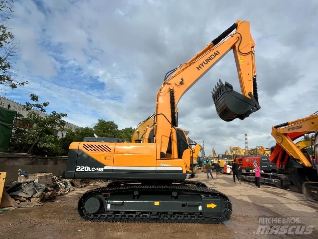 Hyundai 220LC-9S Rupsgraafmachines