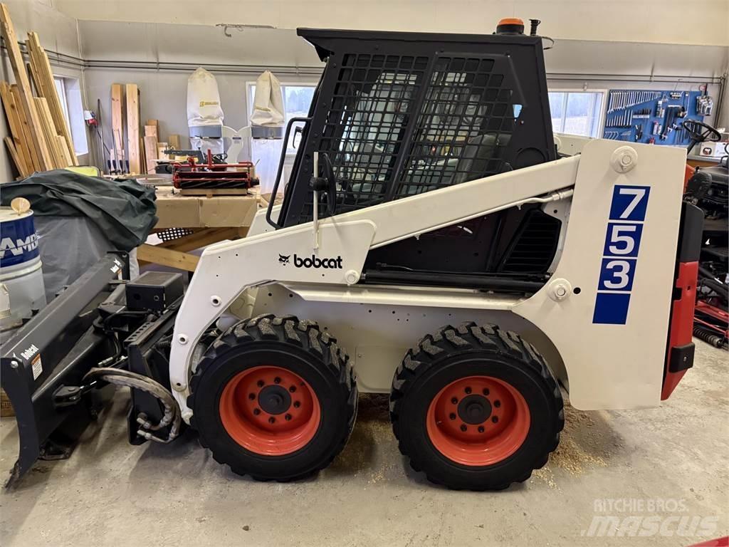 Bobcat 753 Miniladers