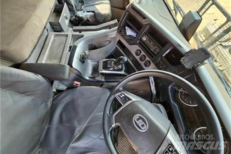 UD TRUCKS QUON Anders