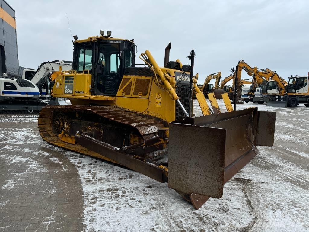 Komatsu D65PX-18 Rupsdozers